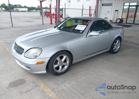 2001 Mercedes-Benz Slk 320 from USA, damaged, VIN WDBKK65F91F207521